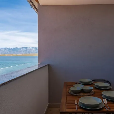 Maria's Perla By Interhome * Вир