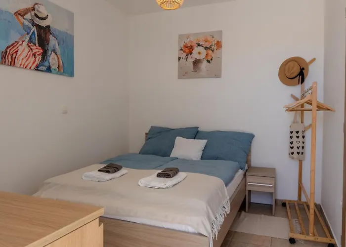 Апартаменты Maria's Perla By Interhome *