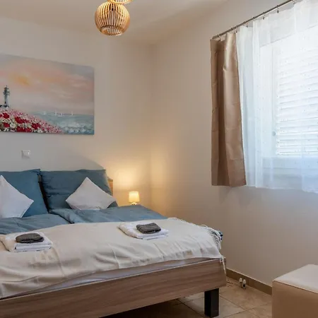 Maria's Perla By Interhome Vir