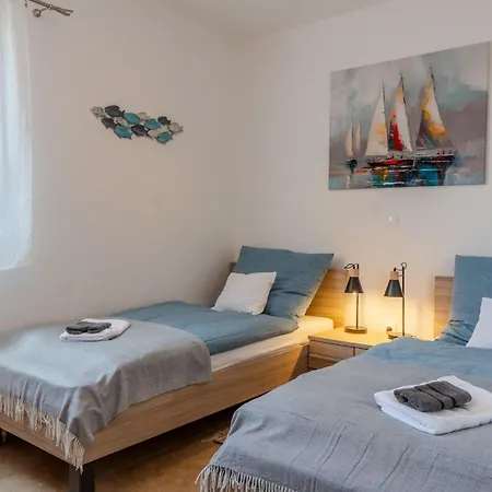 Maria's Perla By Interhome Apartment *