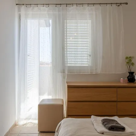 Apartment Maria's Perla By Interhome *